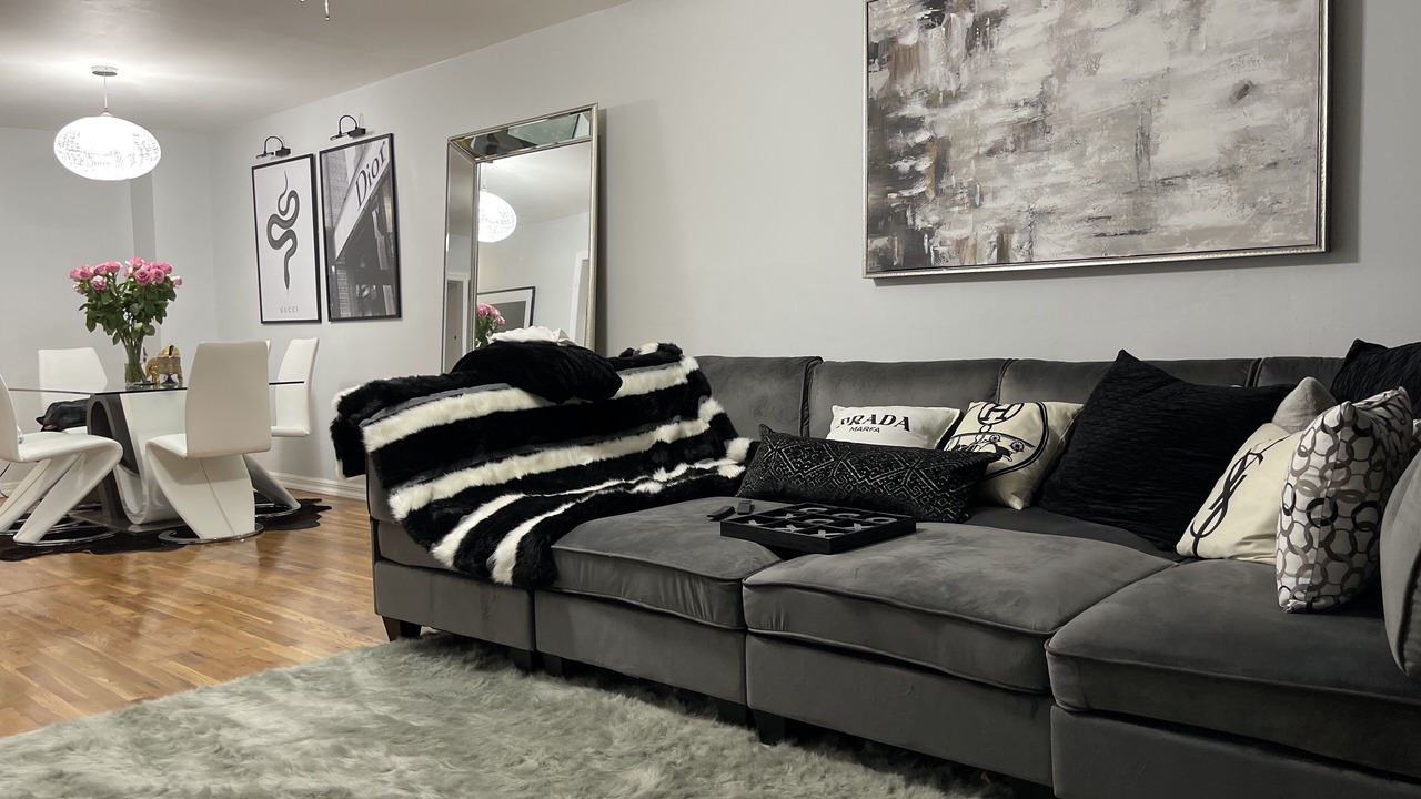 Photo of Livingroom in Canarsie