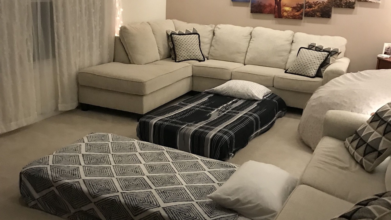 Photo of Livingroom in Boalsburg