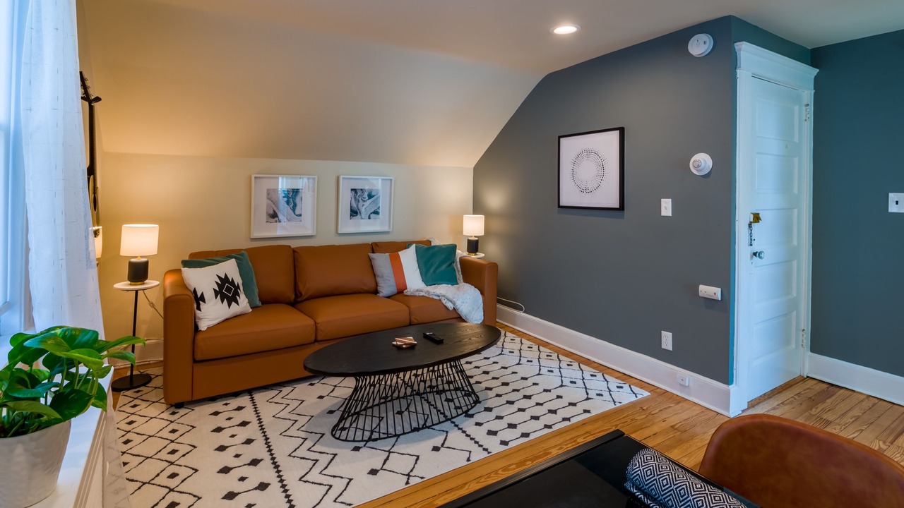 Photo of Livingroom in Hawthorne