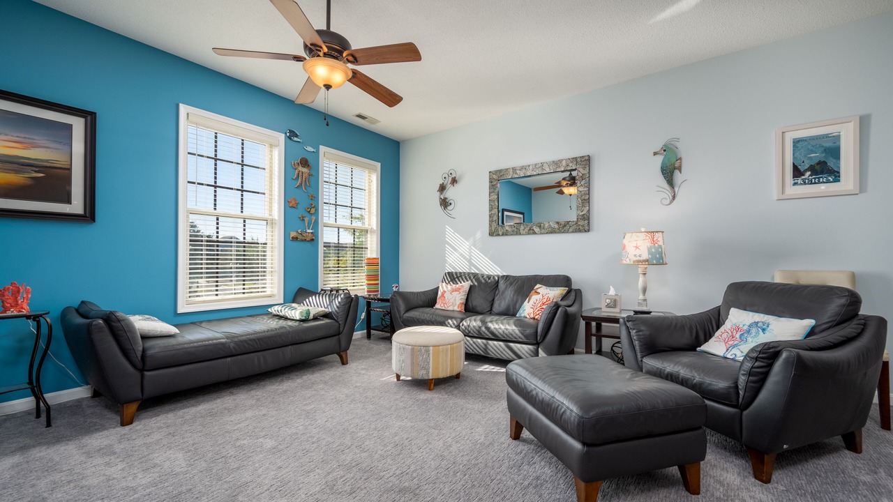 Photo of Livingroom in Villages of Five Points