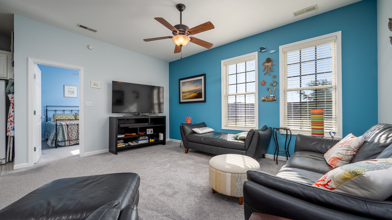 Photo of Livingroom in Villages of Five Points