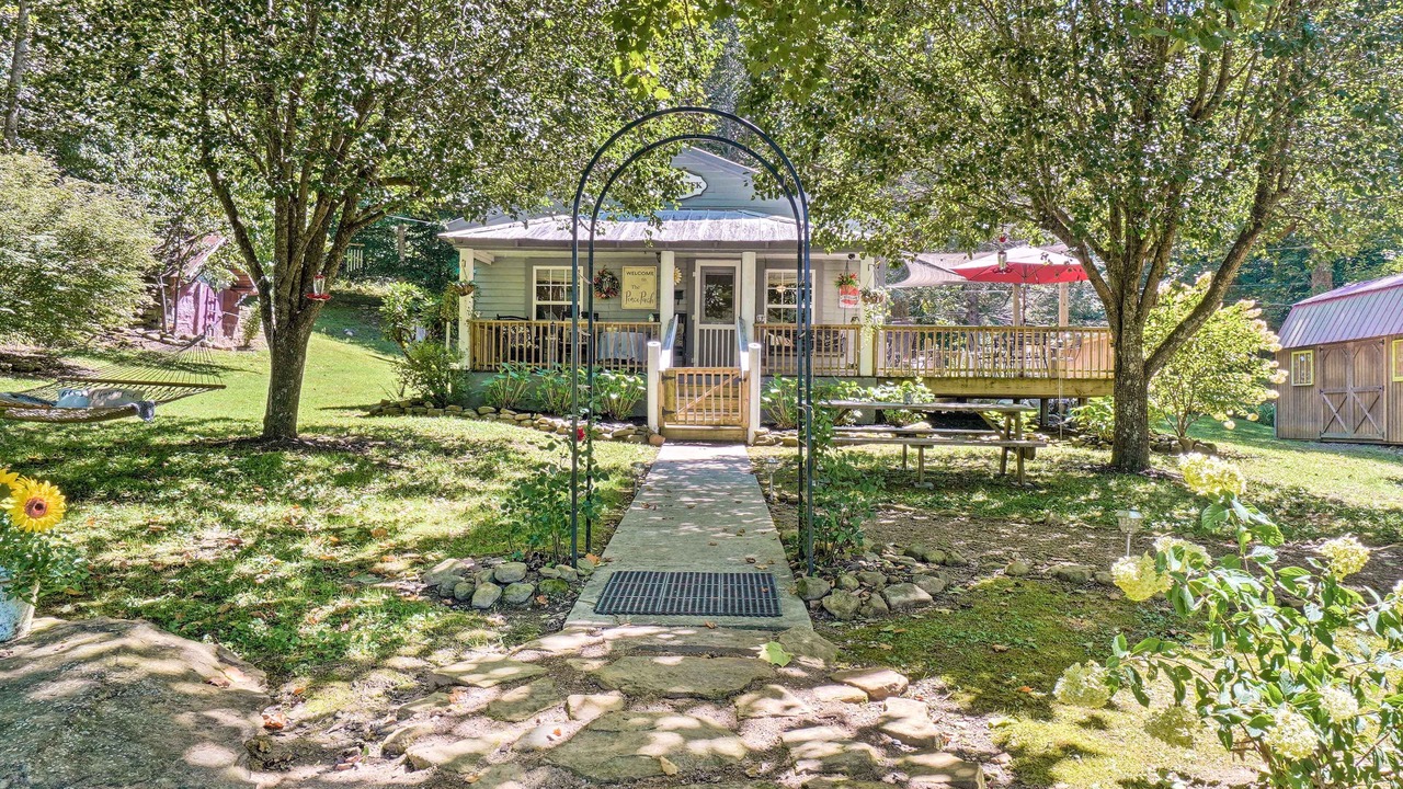 Photo of Outdoor in Newcomb