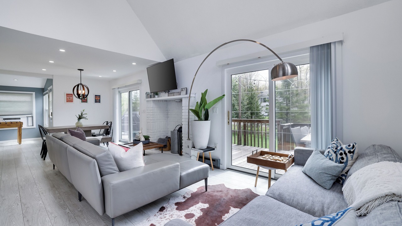 Photo of Livingroom in Long Pond