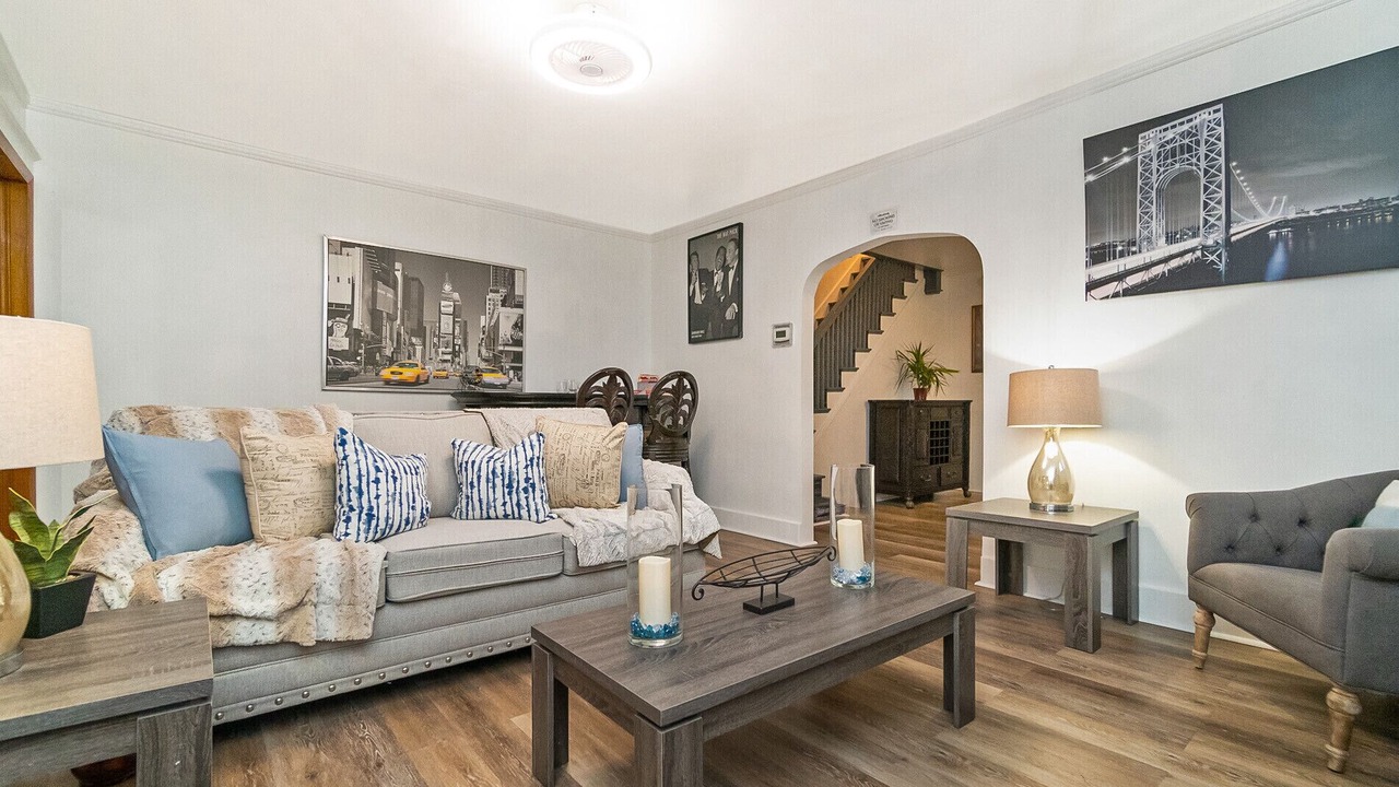 Photo of Livingroom in Allentown