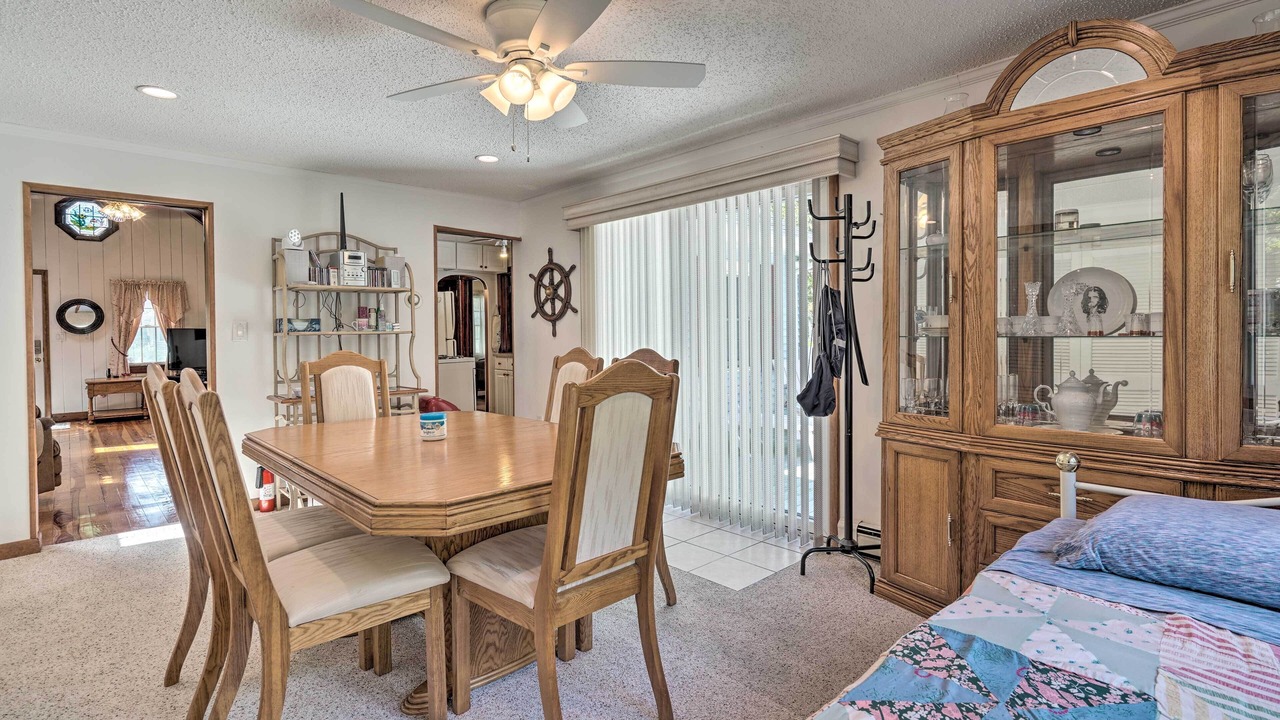 Photo of Bedroom in Waretown