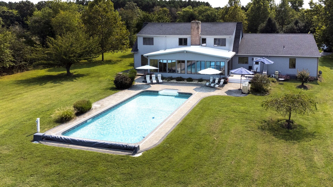 Photo of Outdoor in Unionville