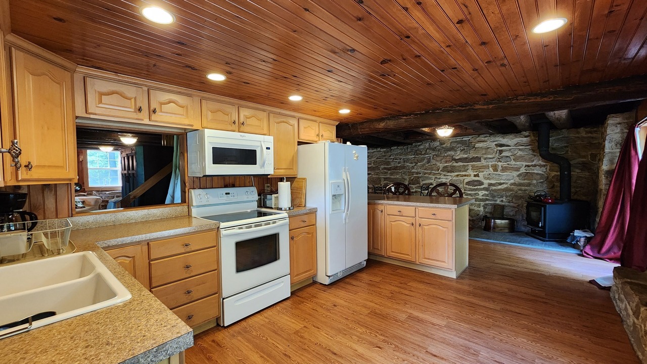 Photo of Kitchen in Weikert
