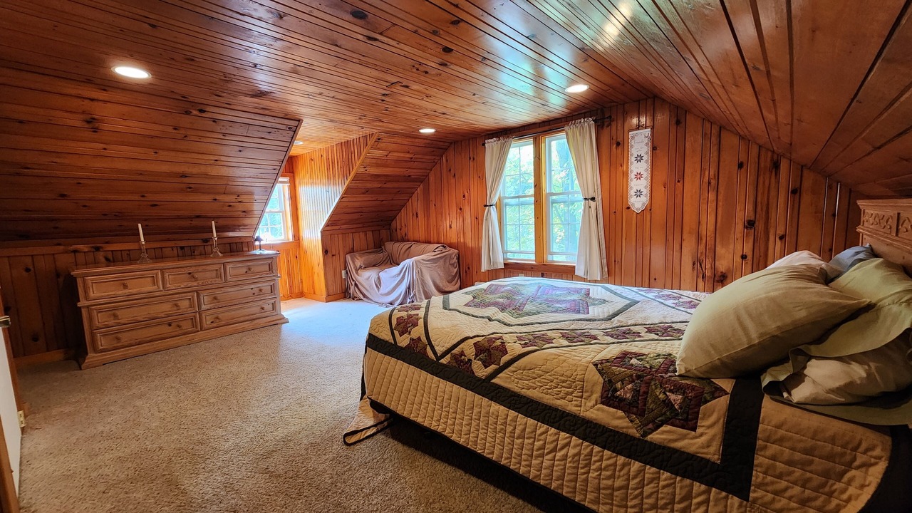 Photo of Bedroom in Weikert
