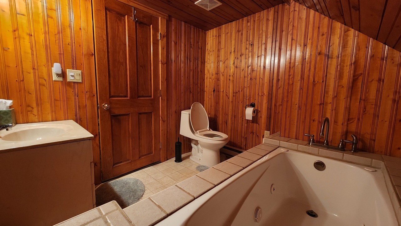 Photo of Bathroom in Weikert