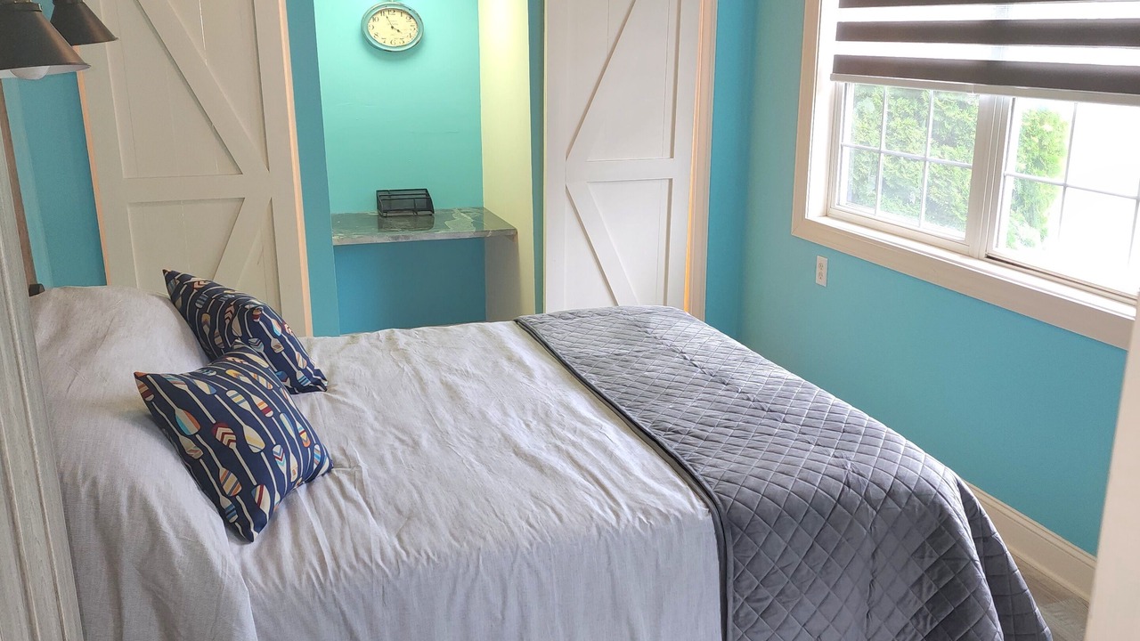 Photo of Bedroom in Port Clinton
