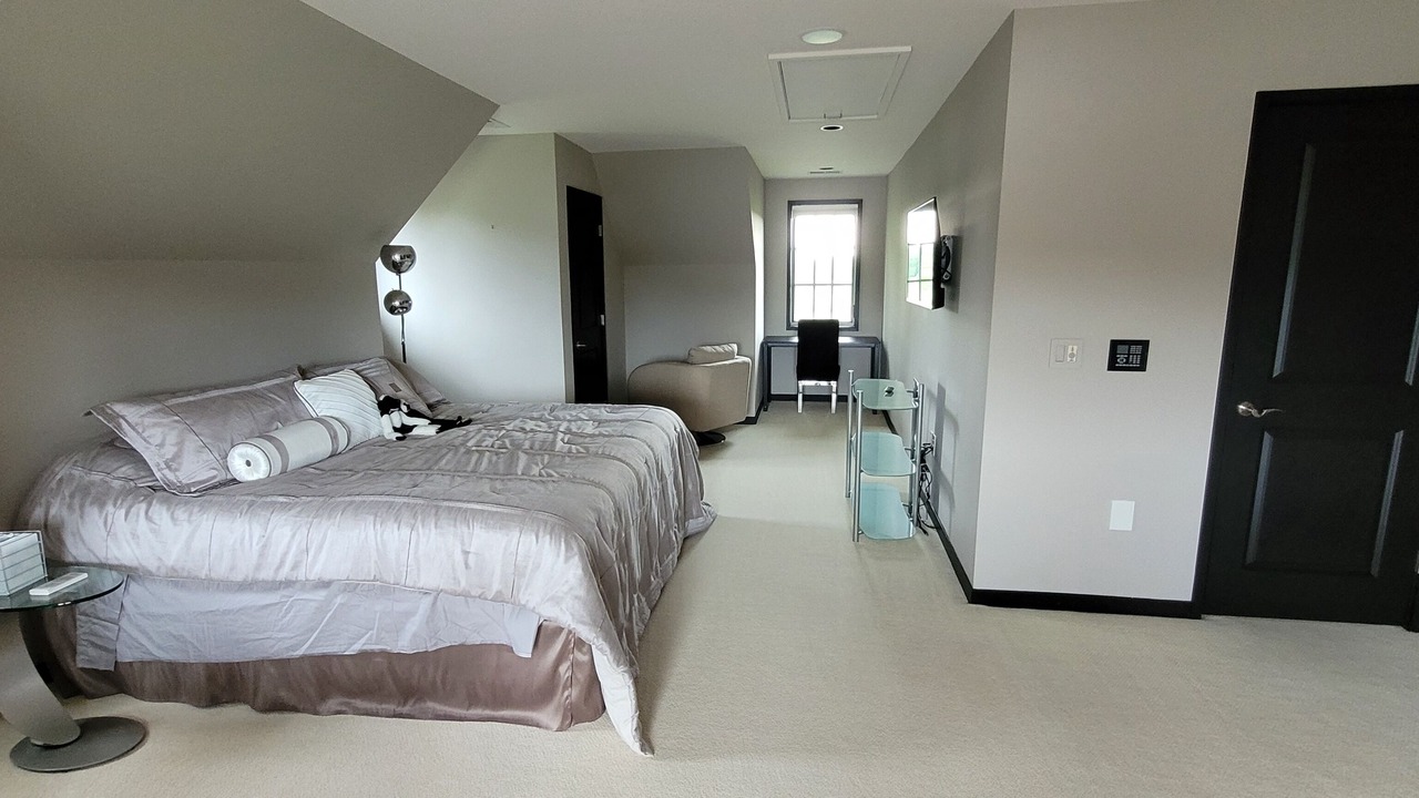 Photo of Bedroom in Queenstown