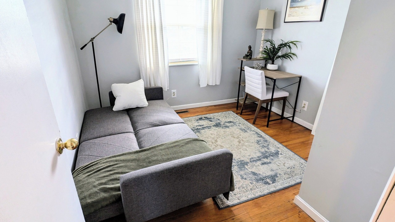Photo of Livingroom in Highland Heights