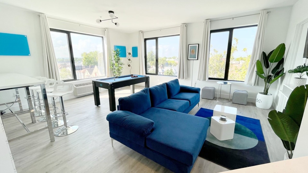 Photo of Livingroom in Elizabeth