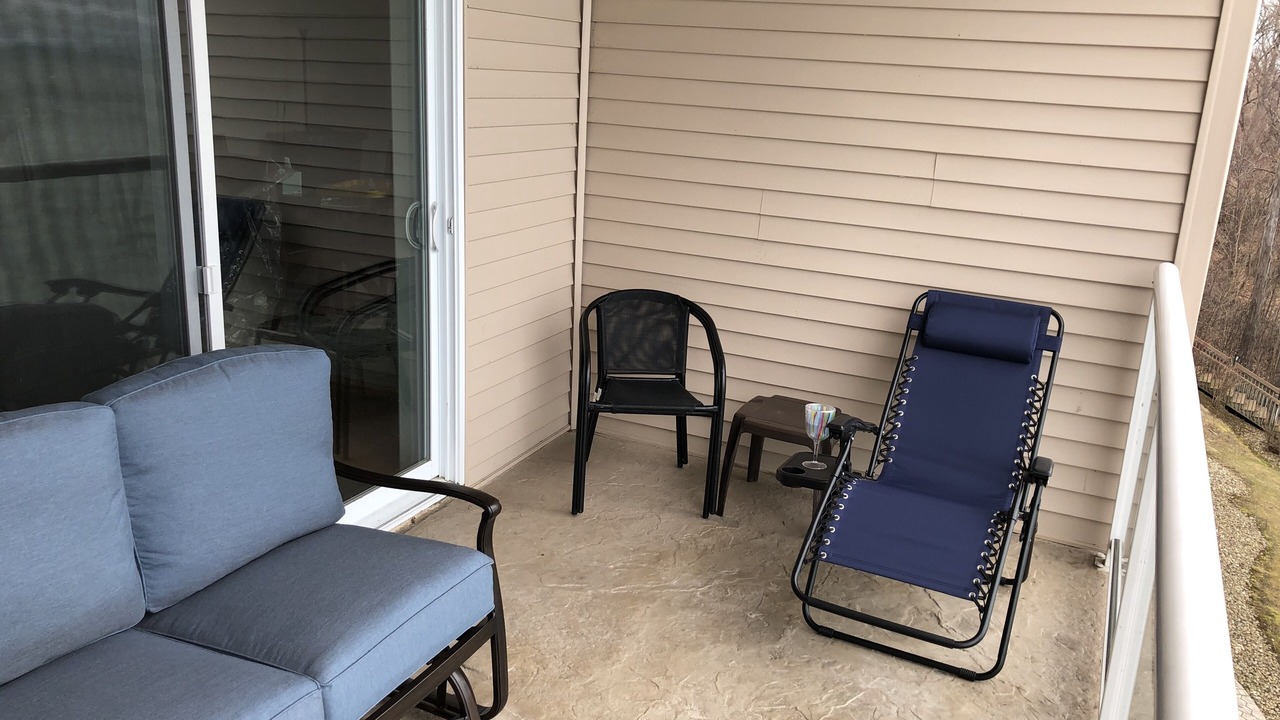 Photo of Patio Balcony in Geneva-on-the-Lake