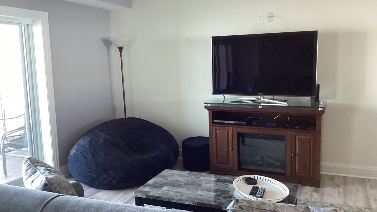 Photo of Livingroom in Geneva-on-the-Lake