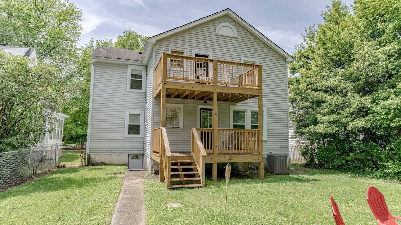 Photo of Outdoor in Beechmont