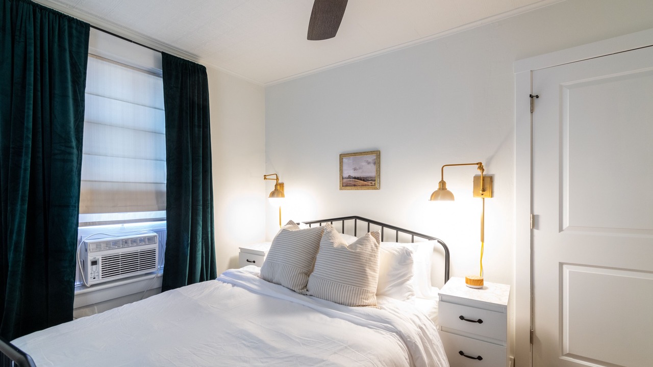 Photo of Bedroom in Bellefonte