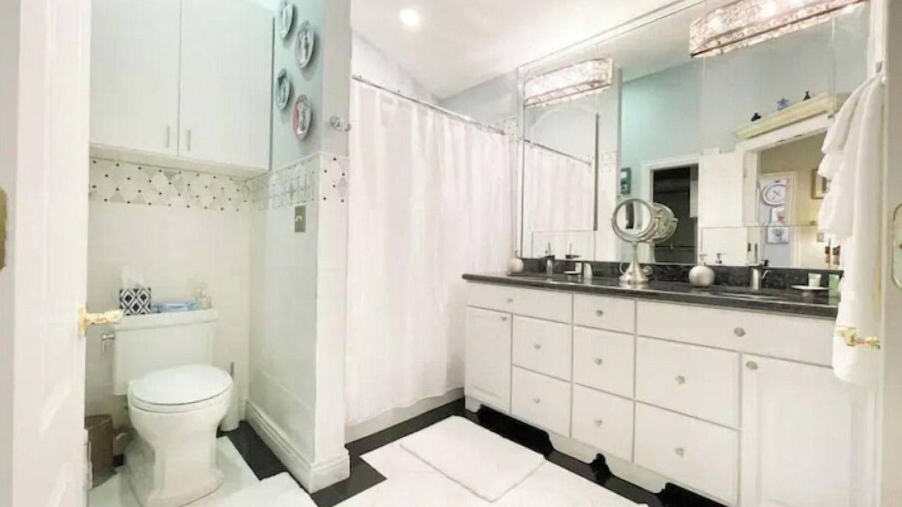 Photo of Bathroom in Lexington