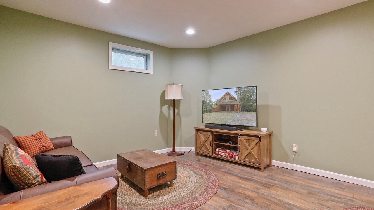 Photo of Livingroom in Hancock