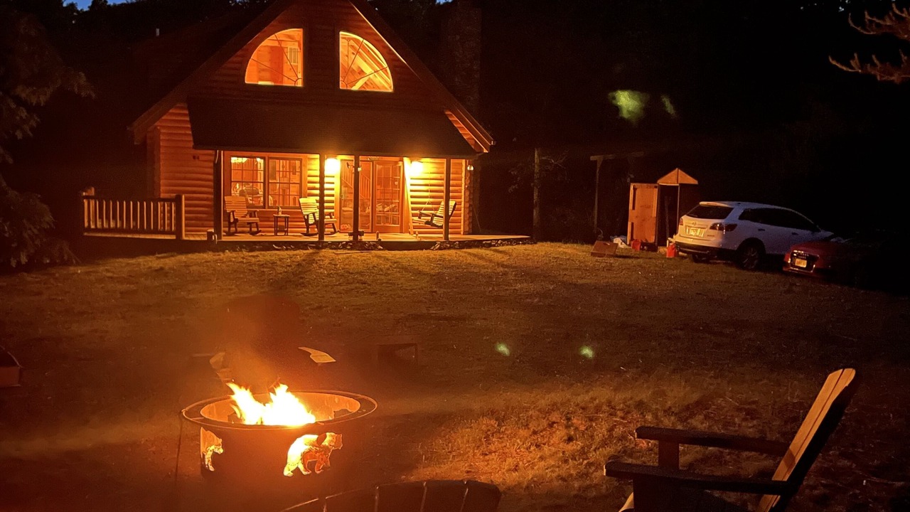 Photo of Outdoor in Hancock