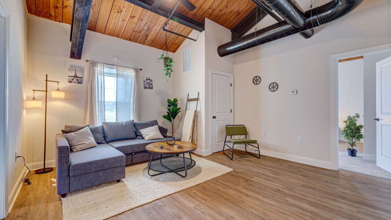 Photo of Livingroom in East Stroudsburg