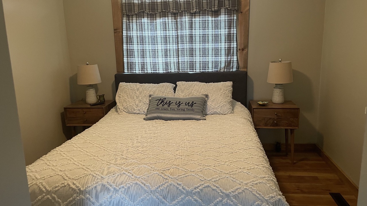 Photo of Bedroom in Tiltonsville