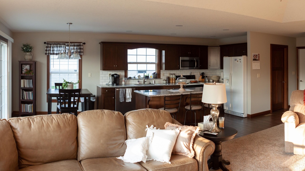 Photo of Livingroom in Sugarcreek