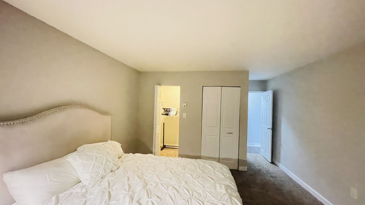 Photo of Bedroom in Downtown
