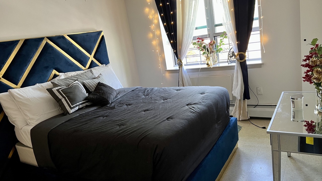 Photo of Bedroom in West Bronx