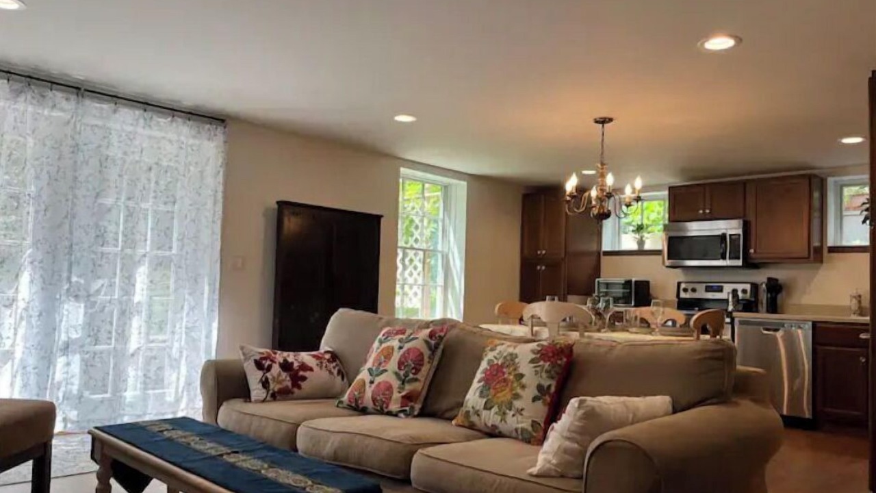 Photo of Livingroom in New Paltz