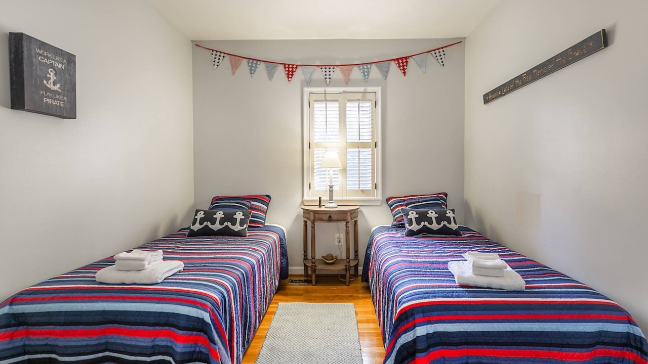 Photo of Bedroom in Historic District