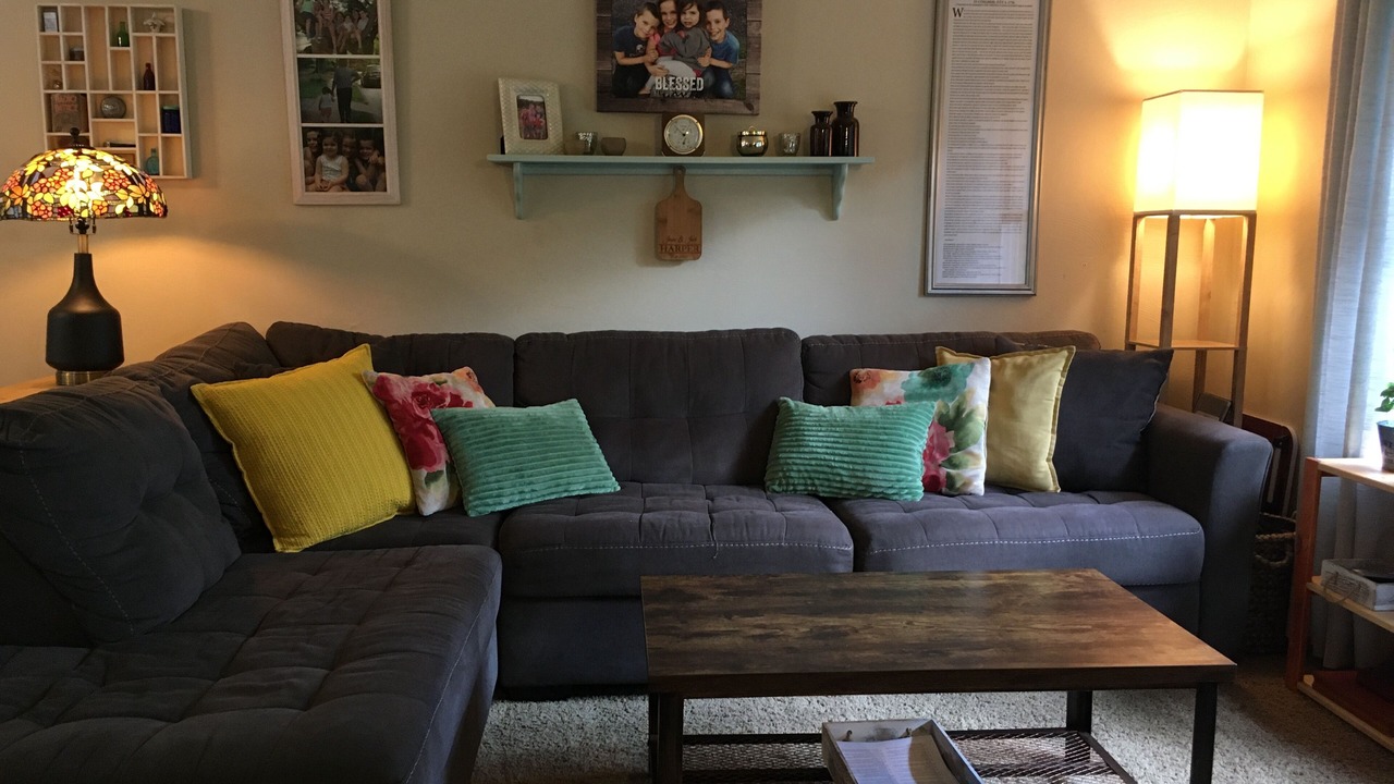Photo of Livingroom in Boalsburg