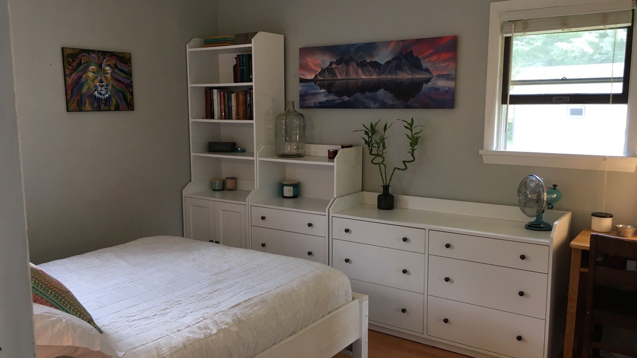 Photo of Bedroom in Boalsburg