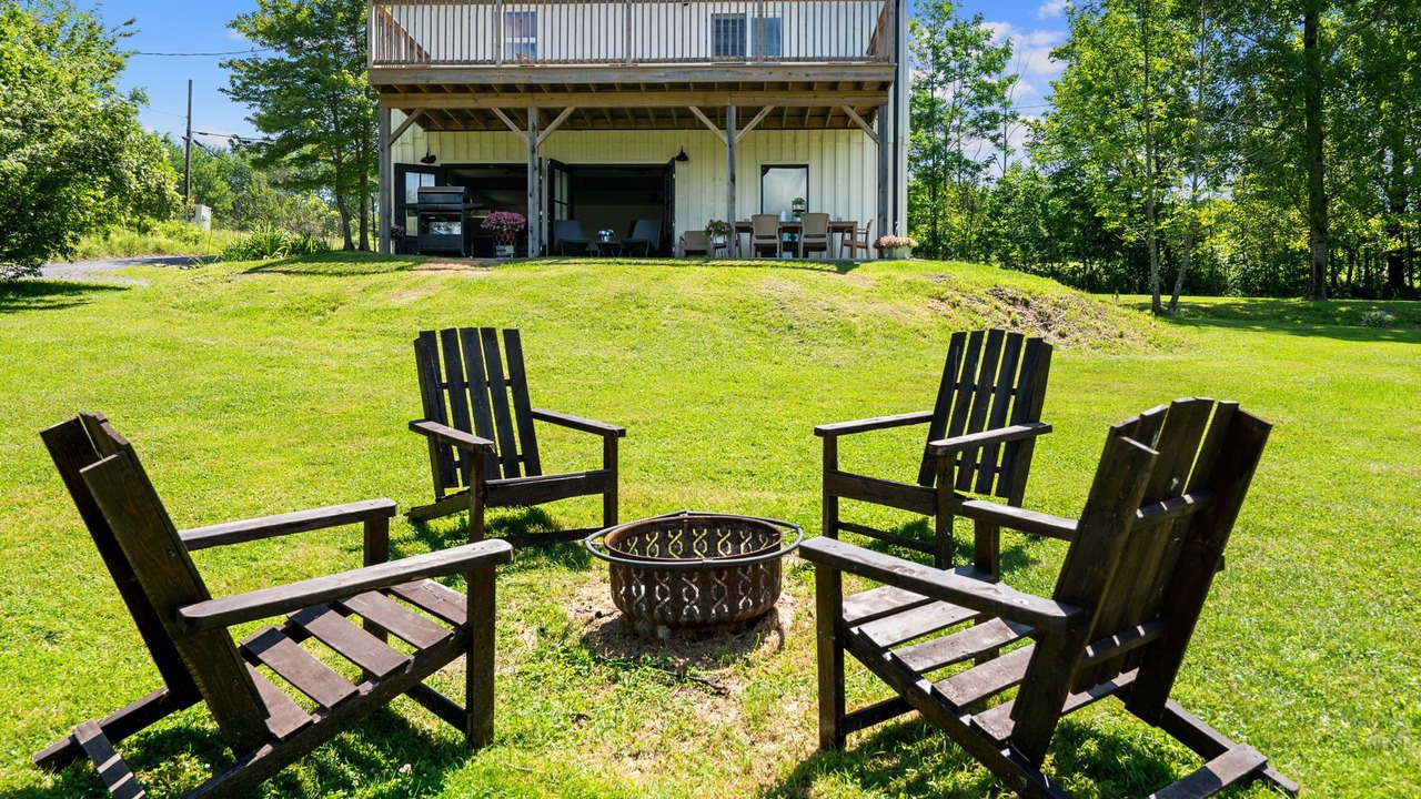 Photo of Outdoor in Orson