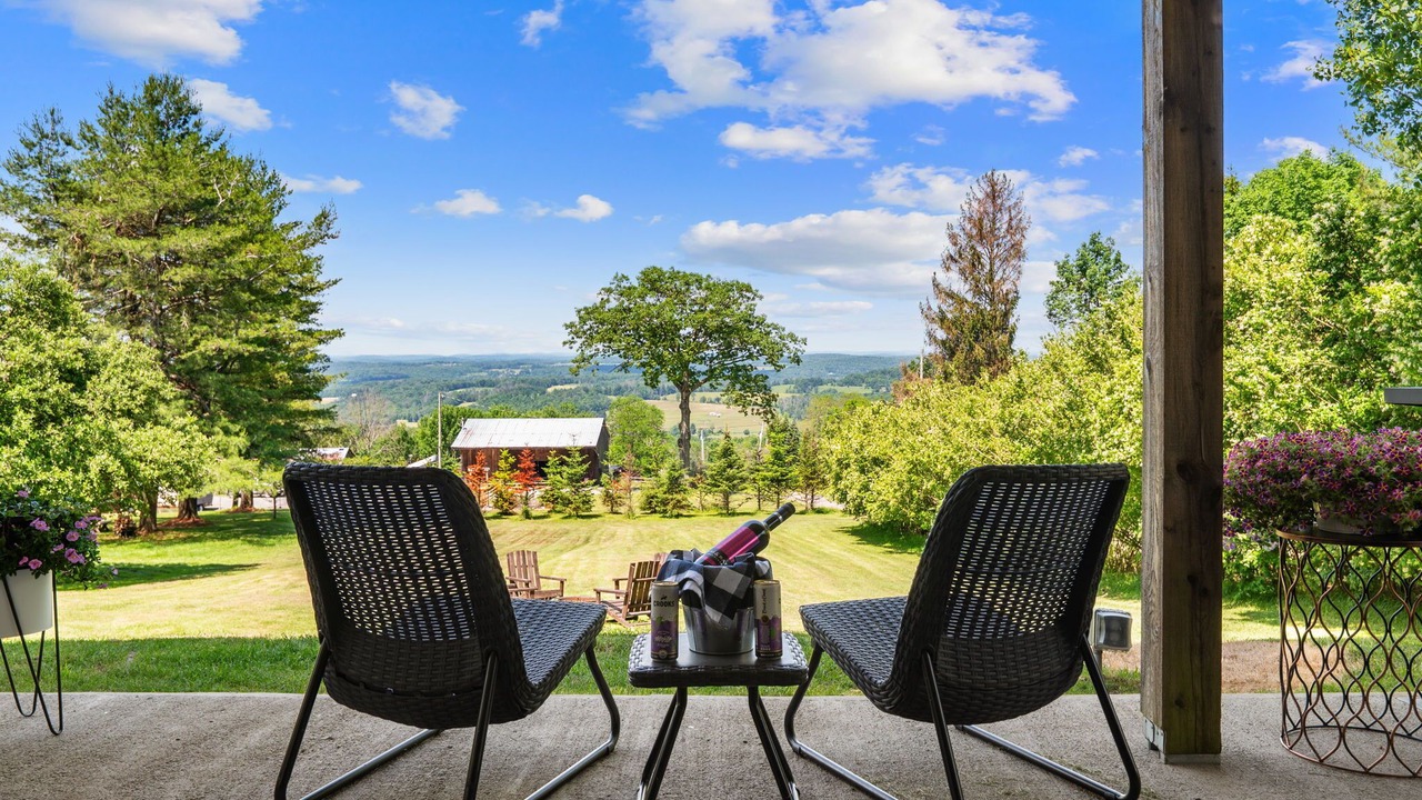 Photo of Patio Balcony in Orson