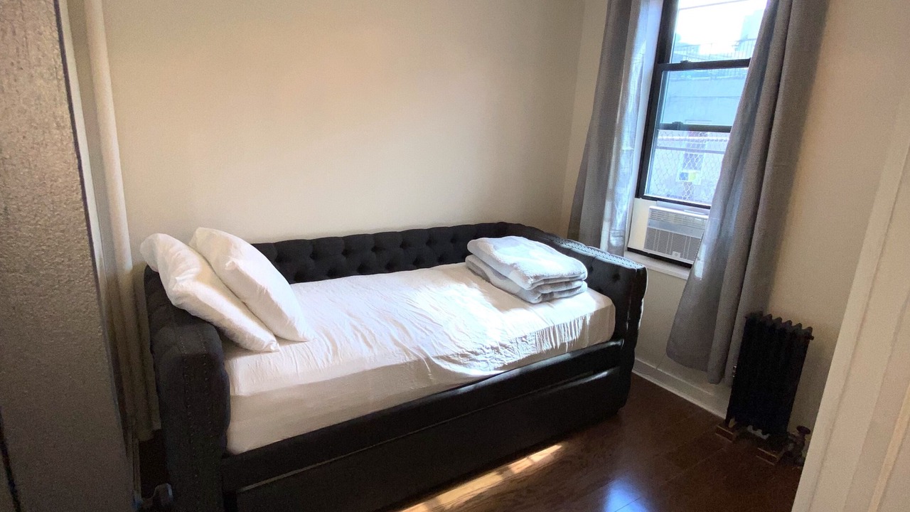 Photo of Bedroom in Bushwick