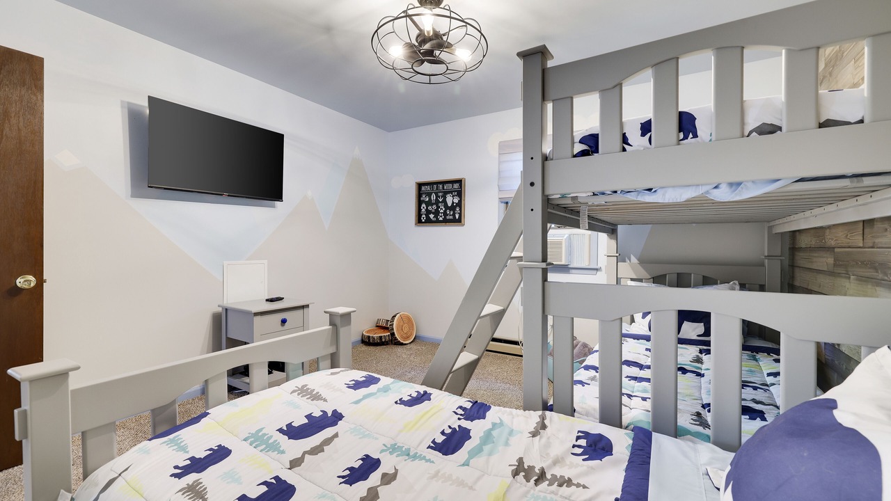 Photo of Bedroom in Jim Thorpe