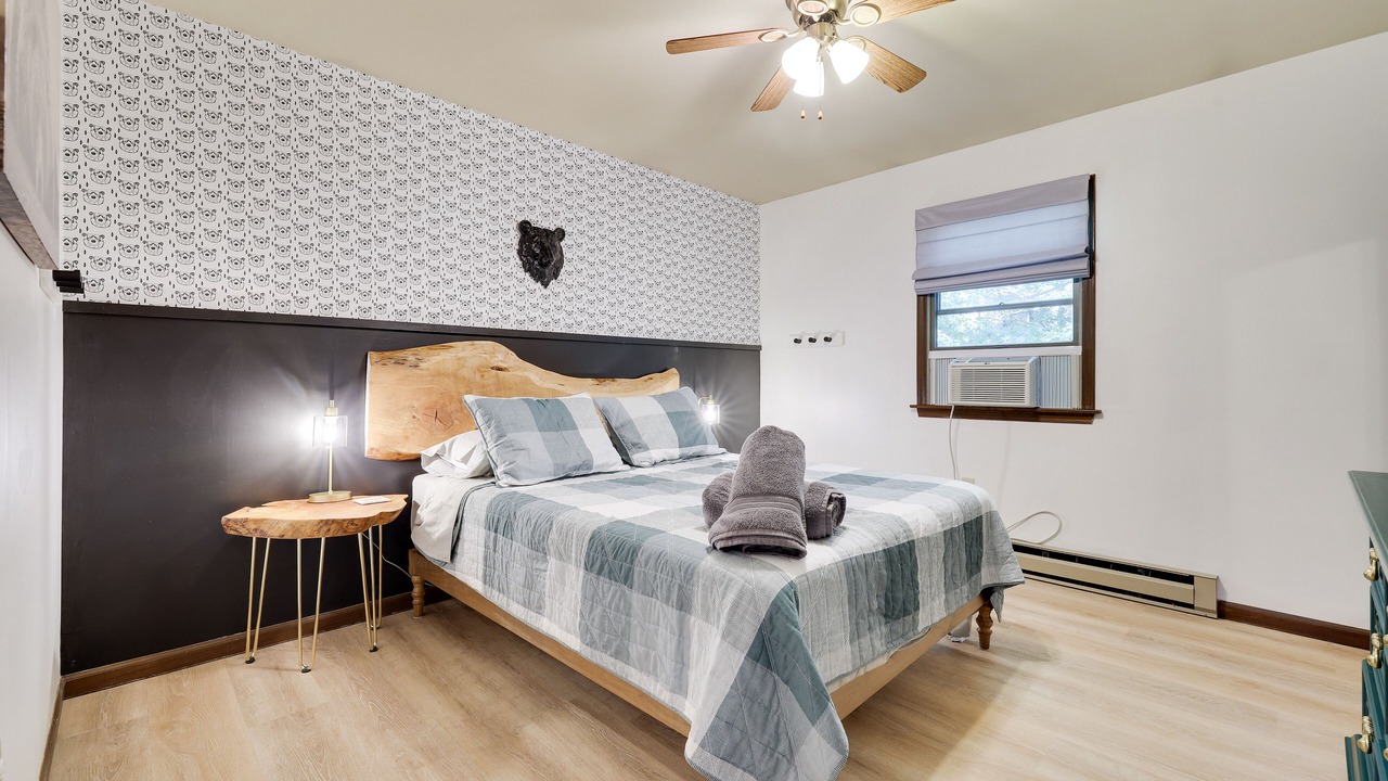 Photo of Bedroom in Jim Thorpe