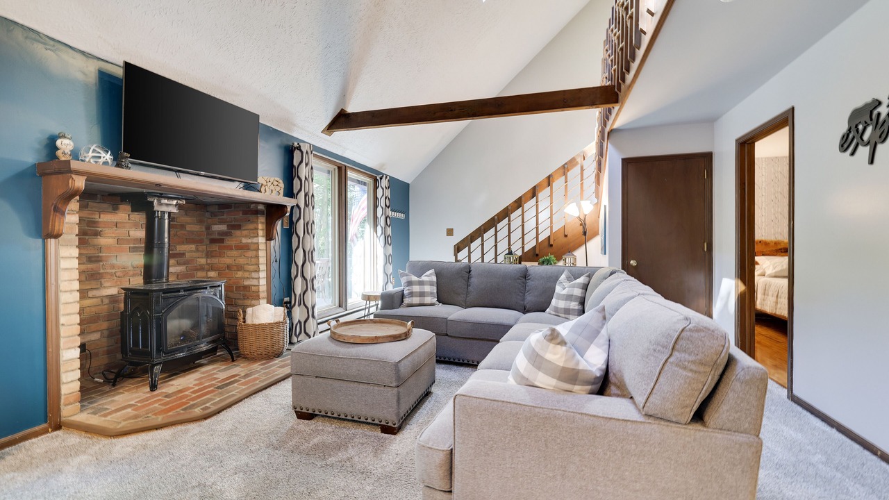 Photo of Livingroom in Jim Thorpe