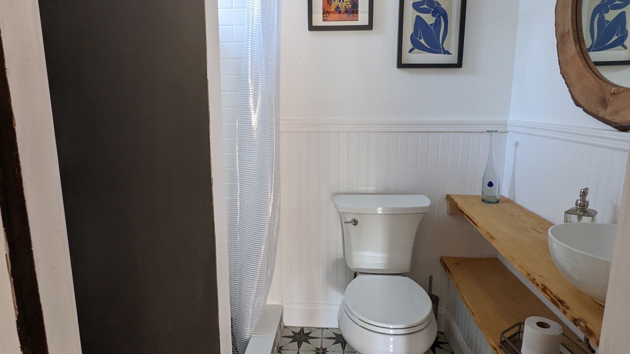 Photo of Bathroom in Smallwood