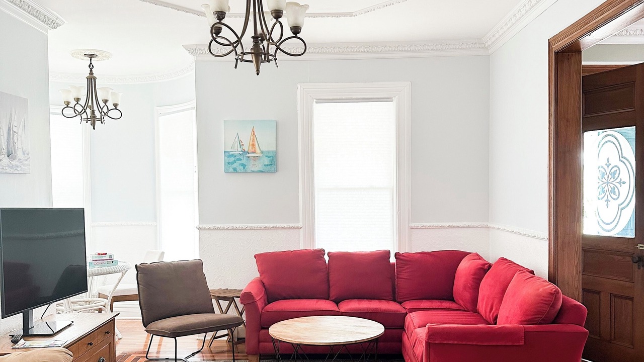 Photo of Livingroom in Long Branch