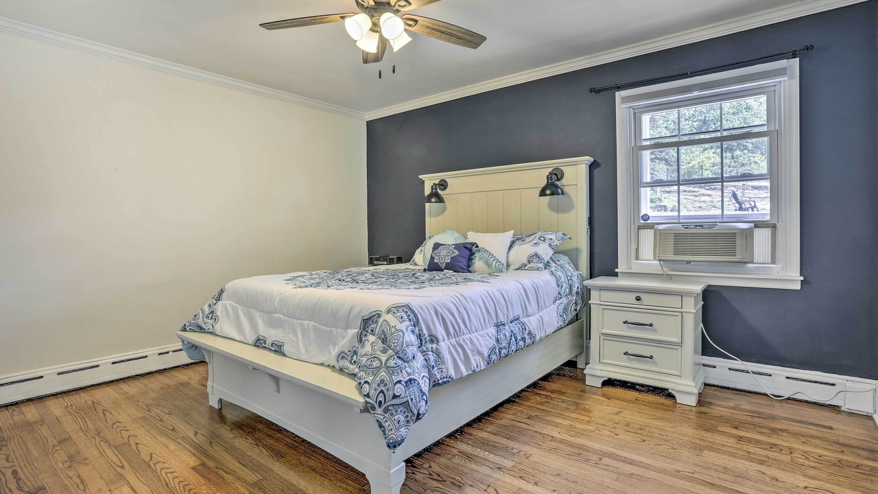 Photo of Bedroom in Hopatcong