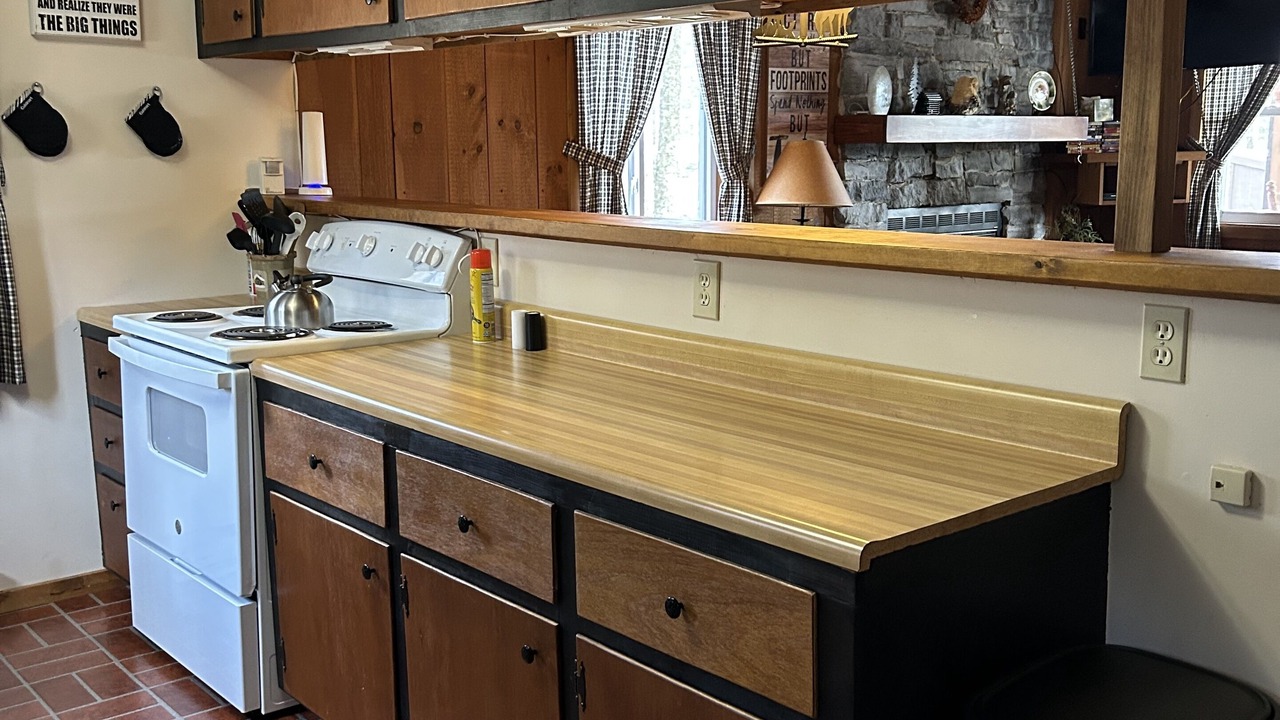 Photo of Kitchen in Greentown