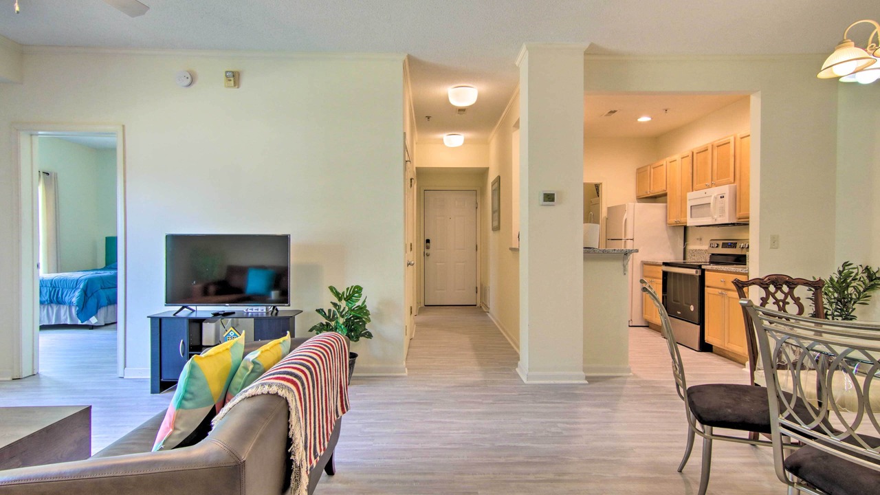 Photo of Livingroom in Villages of Five Points