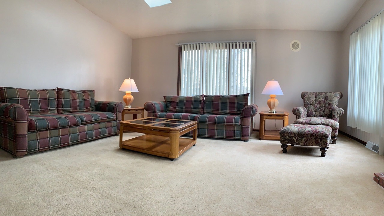Photo of Livingroom in Apple Valley