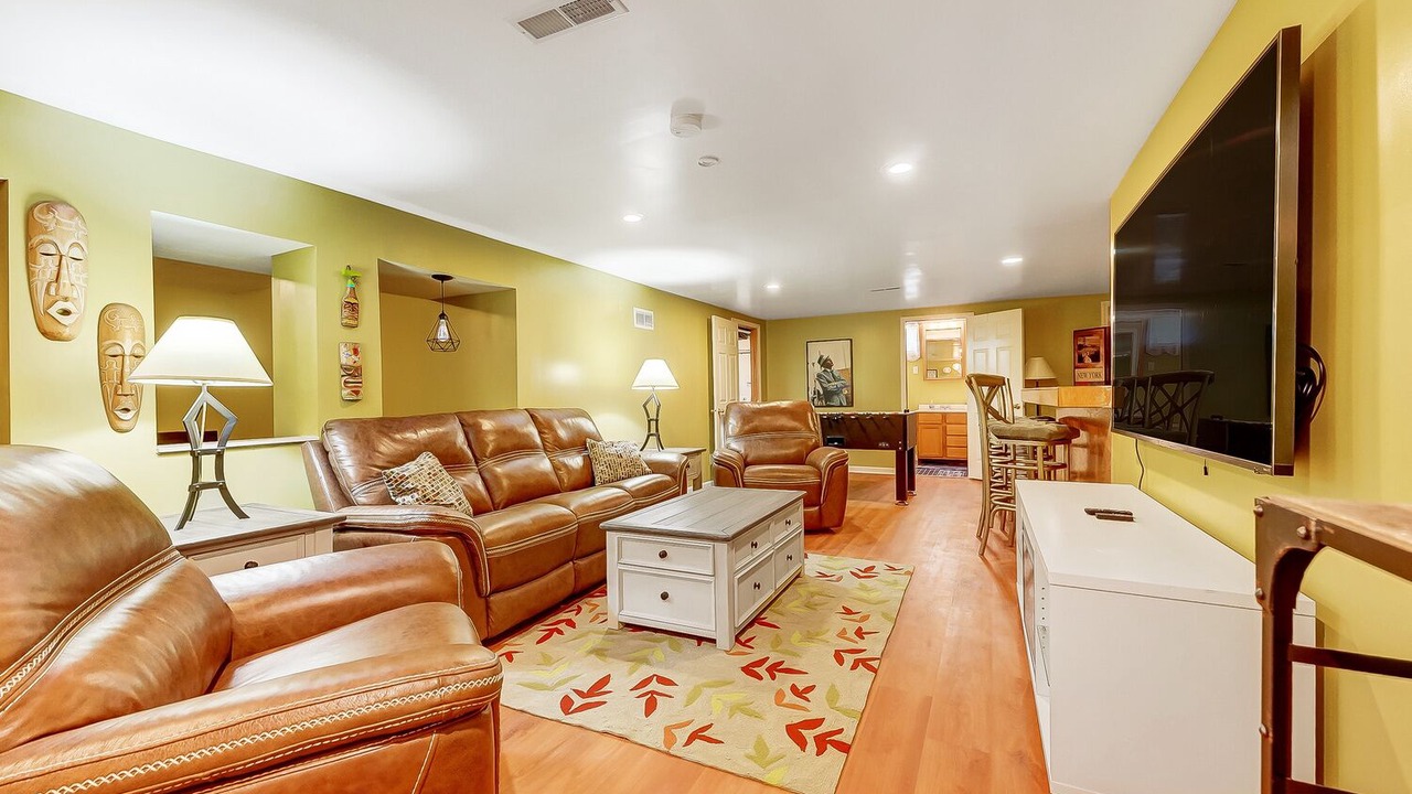 Photo of Livingroom in Sharonville