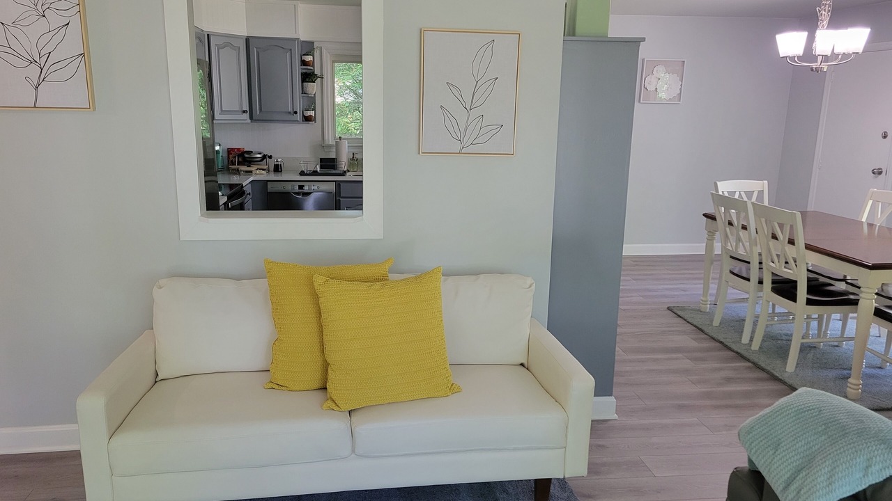 Photo of Livingroom in Park Forest Village