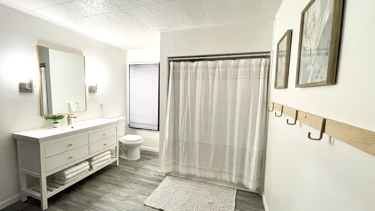 Photo of Bathroom in Town of Concord