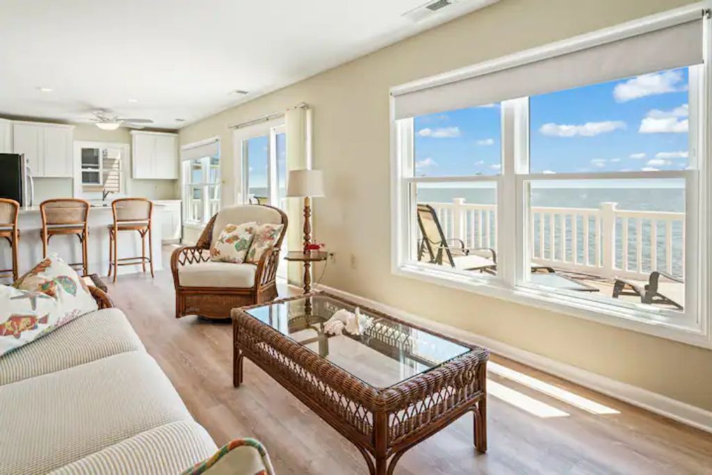 Photo of Livingroom in Downe