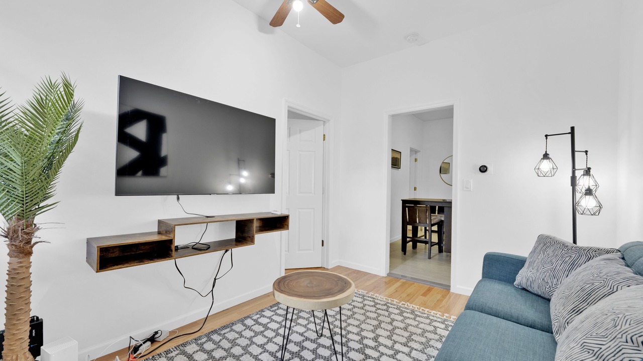 Photo of Livingroom in Northwest Yonkers